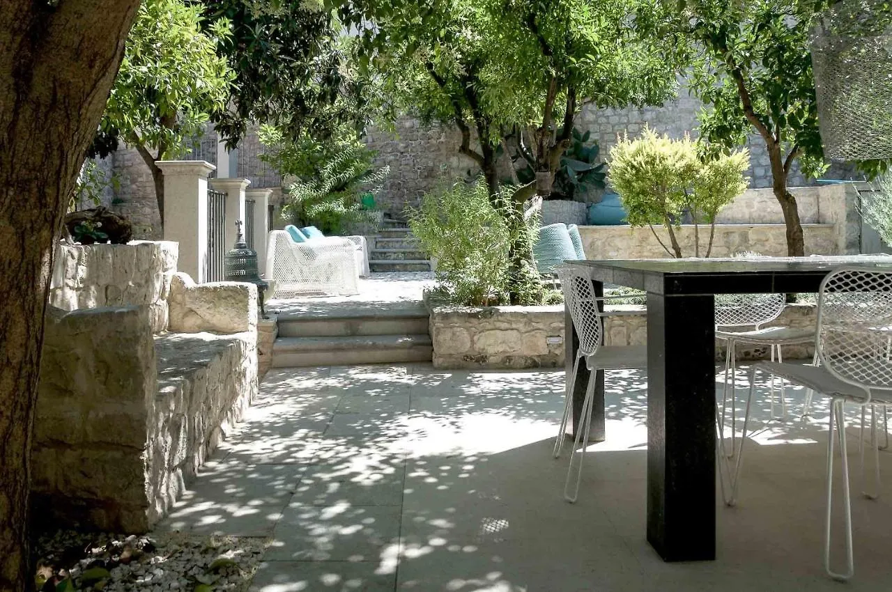 Anime A Sud - Residenza Hortus Villa Modica Italy